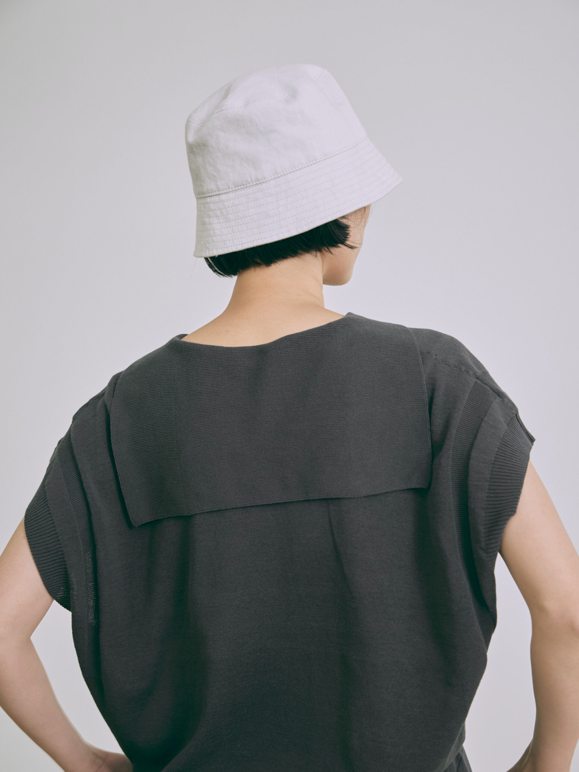 72EC17C4-BD72-469E-B70B-643B8FCB98E5