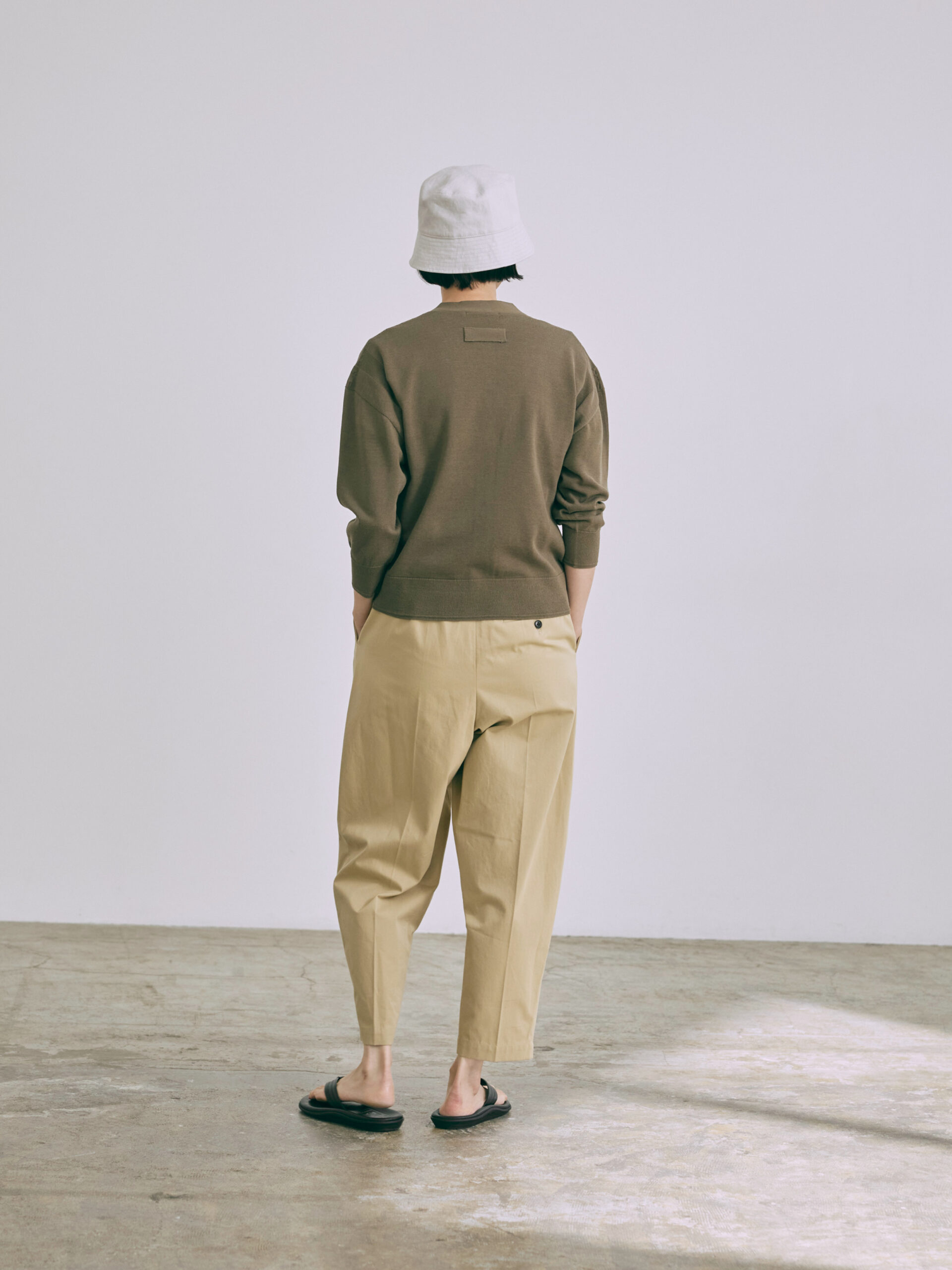 B794D43F-12E0-46A1-97B1-8144D9278D63